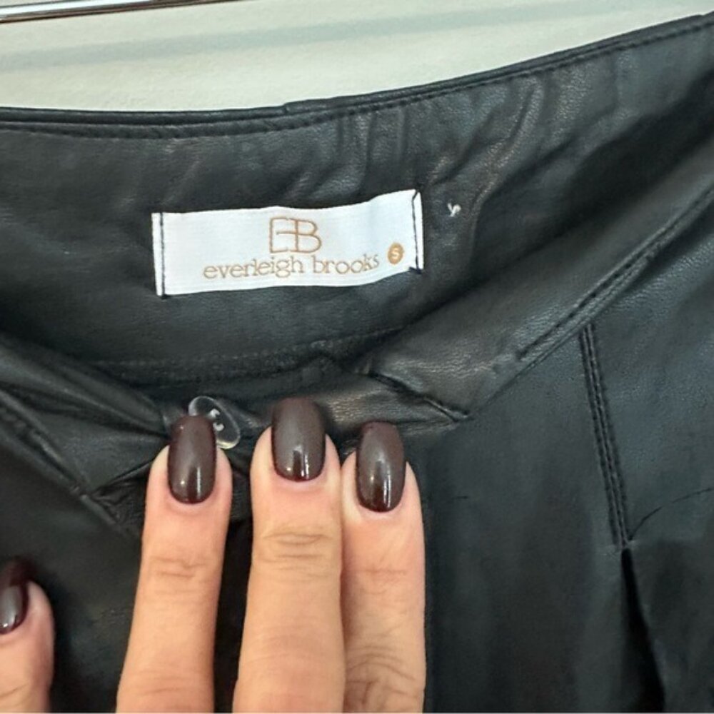Everleigh Brooks Black Faux Leather Wide-Leg Pants Y2K Baddie Chic Size Small - Picture 9 of 10